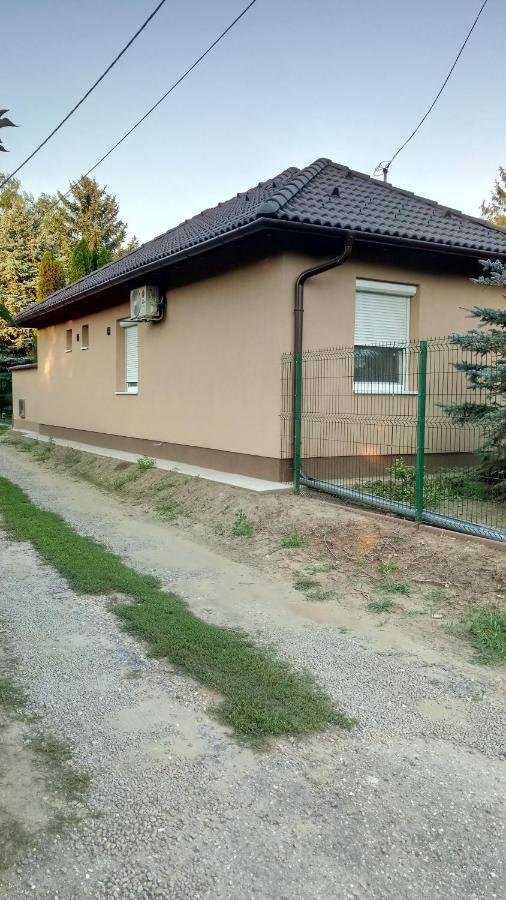Golden Apartman Orosháza المظهر الخارجي الصورة