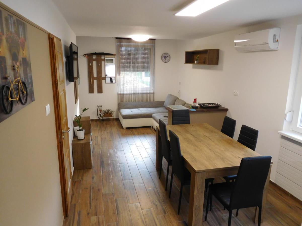 Golden Apartman Orosháza المظهر الخارجي الصورة